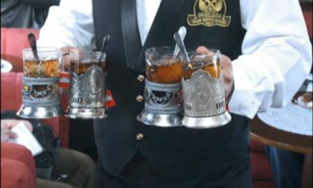 Sovietinės traukinių palydovės į arbatą berdavo sodą – štai kodėl