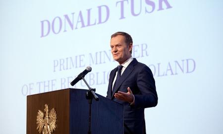 Tuskas sudrebino eterį. JAV ir Europa – vienoje pusėje