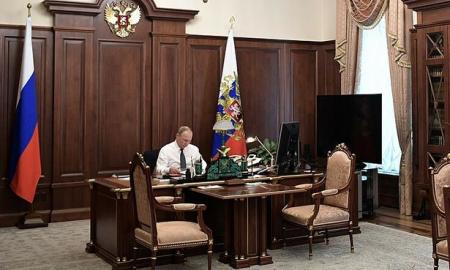 „Kremlius pažvelgė į ateitį ir pasibaisėjo.“ Ką jis pamatė