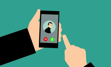 Jokiomis aplinkybėmis neatsakykite į šį numerį. Prarasite savo pinigus!