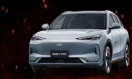 Parkavimo košmaras baigėsi: 90° ratų technologija jau čia (Video)