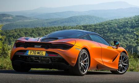 „Šokas automobilių salonuose.“ Kodėl po trejų metų kainos privers nualpti?