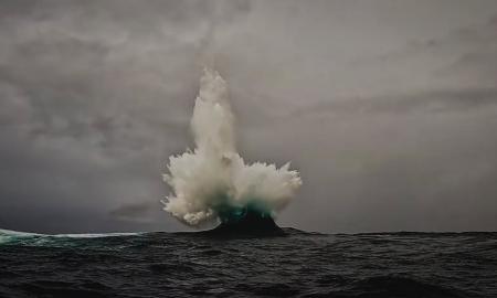 Paslaptingas piltuvas vandenyne. Visiems šokas. „Tai negali egzistuoti“ (VIDEO)