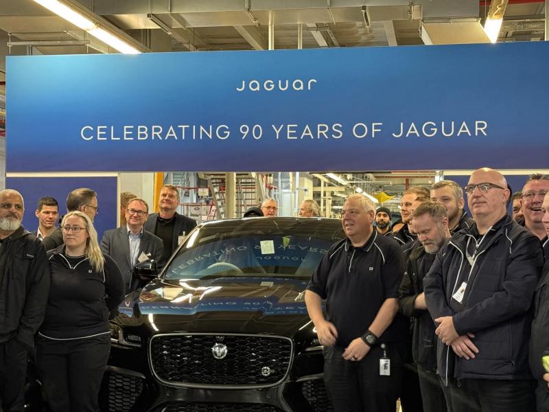 Paskutinis Jaguar F-Pace