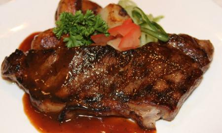 Pamirškite kietą mėsą: dvi auksinės taisyklės išgelbės Kalėdų pietus