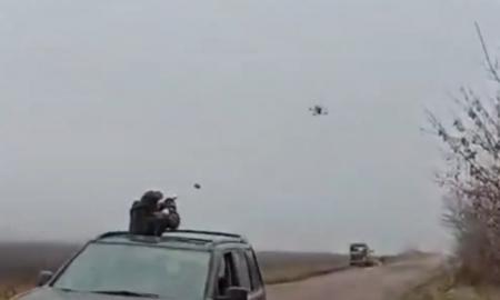 Būtinas ginklas šiame kare. Bet efektyvus nuotolis – tik 20-25 metrai (Video)