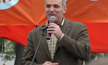 [ŽT] Maskvoje nurodyta areštuoti šachmatininką Garį Kasparovą. Dėl „teroristinės organizacijos sukūrimo“