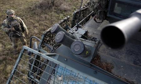 „Jau mėnuo, kaip nematėme jokios technikos.“ Ukrainos kariškis drebina naujienomis