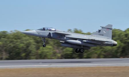 „Nedelsiant nutraukti ugnį.“ Proveržis 