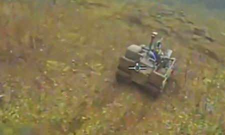 Labai svarbus taikinys. Kas čia pasitaikė ukrainiečių drono taikiklyje (Video)