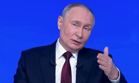 Putinui teks susidurti su sunkiu pasirinkimu. „Abu variantai būtų destruktyvūs“