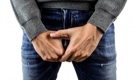 Mokslininkai patvirtina. Tai padidina prostatos vėžio riziką