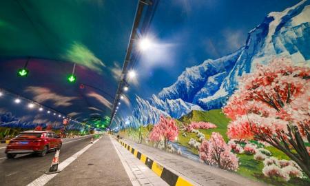 Atidarytas! Ilgiausias pasaulyje greitkelio tunelis (FOTO, VIDEO)