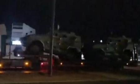 NATO galia užpildo Putino paliktą tuštumą. Jie pasiuntė koloną, prisidengę tamsa (Video)