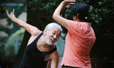 Ekspertas atskleidžia, kas prisideda prie ilgesnio gyvenimo. „Tai beveik nieko nekainuoja“