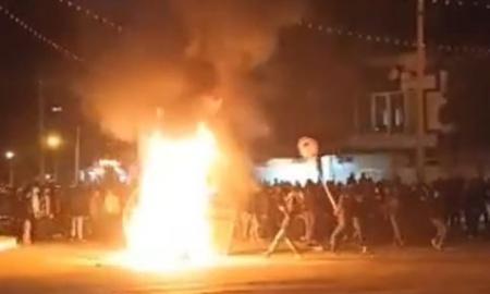 Ekonominis krachas tapo paskutiniu lašu: pamatykite, kaip 88 miestai sukilo prieš diktatūrą (Video)