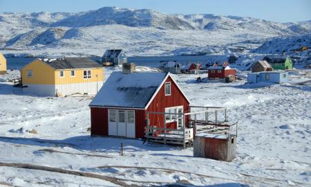 1000 metų istorija. Ar didžiausia pasaulio sala pakeis savininkus?