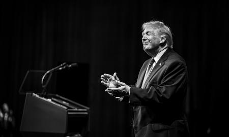 „Jam visada labiau patinka diplomatinis sprendimas.“ Trumpas arti dar vieno karo