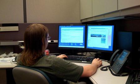 Panikuojate, kad dėl dirbtinio intelekto būsite atleisti? Yra gerų žinių 