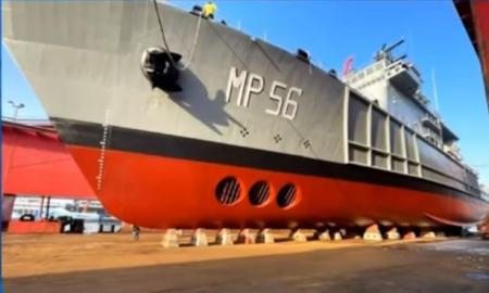 4400 tonų poslinkis ir mirtina ginkluotė. Naujas jūrų valdovas!