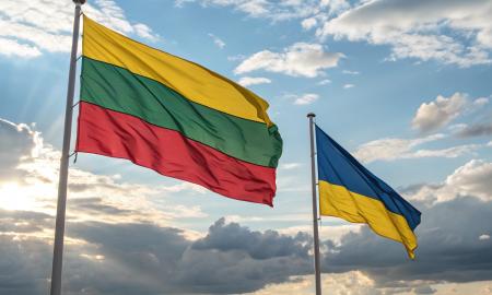 Milijardai dolerių Ukrainai. Lietuva priėmė sprendimą