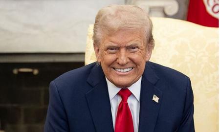 Trumpas pagaliau išsidavė: „ji gyvybiškai svarbi mūsų statomam „Auksiniam kupolui“