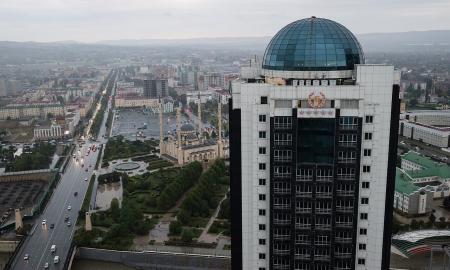 Kadyrovas? Grozne blokuojamas eismas, uždaryta viena ligoninė