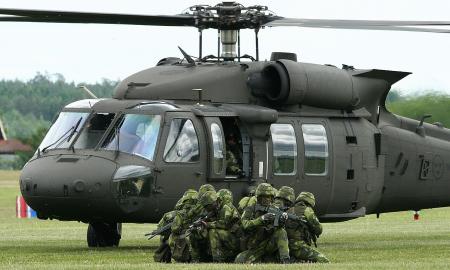 Visiška parengtis. Nacionalinė gvardija ir kariai laukia sprendimo