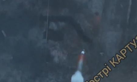 Pasisekė. Ruso kulka ore rado nenumatytą taikinį (Video)