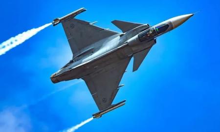 Ar jie pasakys „ne“ F-35? Jie siūlo jiems tai, ko JAV nesiūlo