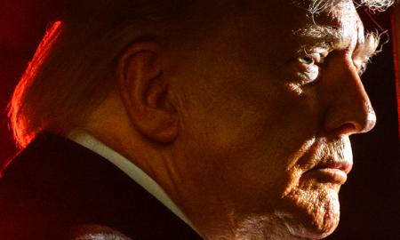 Kas vyksta su Trumpu? Dabar jau kairė ranka