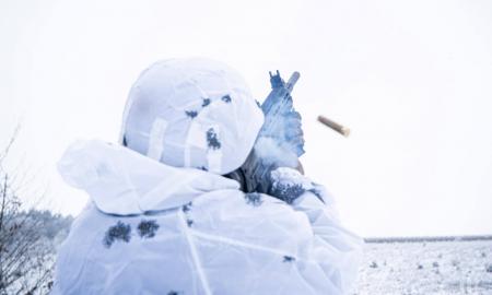 Naujausia Rusijos armijos „išmonė“: į mirtį pasiuntė pėstininkus sunkvežimyje be stogo (Video)