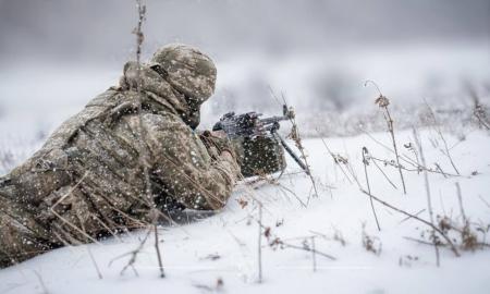 Sulaikęs kvėpavimą „Spartan“ būrys klauso: bėglių medžioklė Rusijos pusėje (Video)