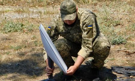 „Apsiseilėjęs imbecilas.“ Elonas Muskas apsiputojo