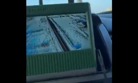 „Automobilis... Mūsų!“ To pamatyti ekrane niekas nenorėtų (Video)