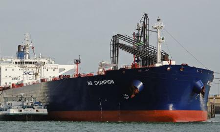 Lietuva blokuos Putino tanklaivius. 14 šalių skelbia karą Kremliaus „zombių armadai“