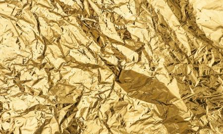 Nereali prabanga ar beprotybė? Gatvę nusprendė iškloti tikru auksu