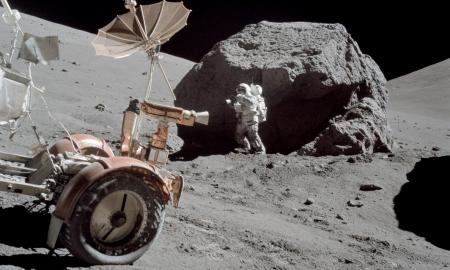 Istorinis žingsnis žengtas: galingiausia NASA raketa jau starto aikštelėje – kas laukia vasario 6-ąją? (Foto)