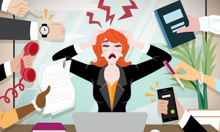 Mirtinas kirtis stresui: kaip „išjungti“ nerimą tiesiog gulint ant grindų (Foto)