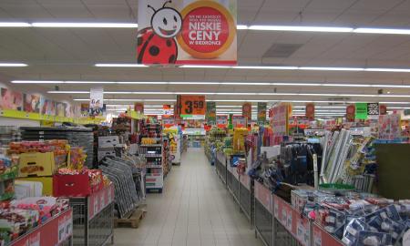 Lietuviai plūsta į Lenkijos parduotuves. Jie perka vieną prekę urmu