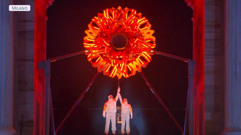 Olimpinio fakelo uždegimas Milane