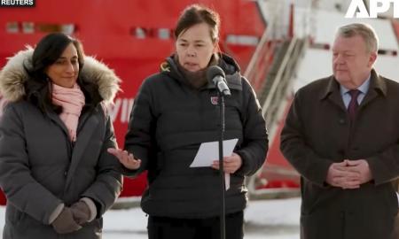 Grenlandijos ministrės žinutė pasauliui – be partnerių paramos sala gali neatlaikyti (Video)