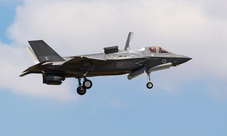 Jie nori būti pasiruošę viskam. NATO valstybė dislokuoja naikintuvus