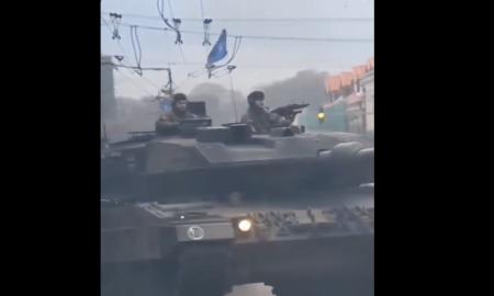 5 000 karių. Prie pat sienos su Baltarusija. Tankų vikšrai jau čia (Video)
