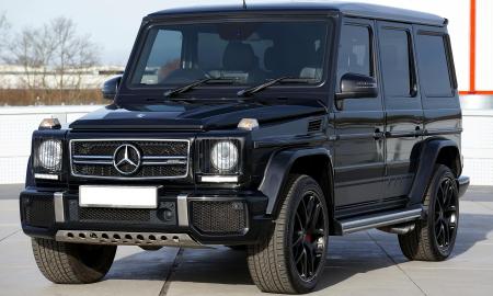 Sankcijos nė motais. Rusai vis dar važinėja „Mercedes“ ir BMW. Kaip tai įmanoma?