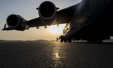 Slapta nutūpė „C-17“  – jie ką tik atsigabeno tai, kas pakeis karų istoriją 