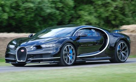 Jo banko sąskaitoje 100 mln. USD. Jis iškeitė savo „Bugatti“ į „Toyota“ dėl netikėtos priežasties