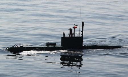 Jie maži, bet mirtini. Rengia pasalą JAV armadai