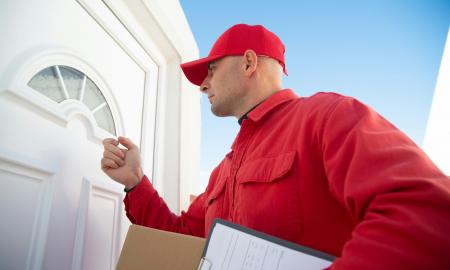 Jie pasibels į jūsų duris. Jei neatsiliepsite, jums grės bauda iki 5000