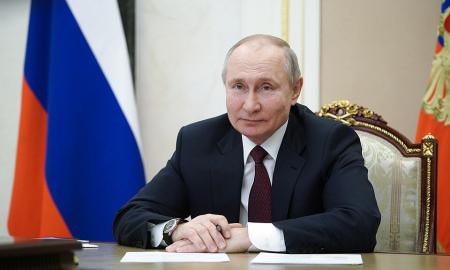 Putinas pasirašė įstatymą. Dabar jis gali „nukirsti“ bet ką